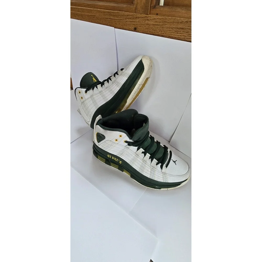 Mens Size 9.5 - 2010 Air Jordan Take Flight St. Patrick 414825-107